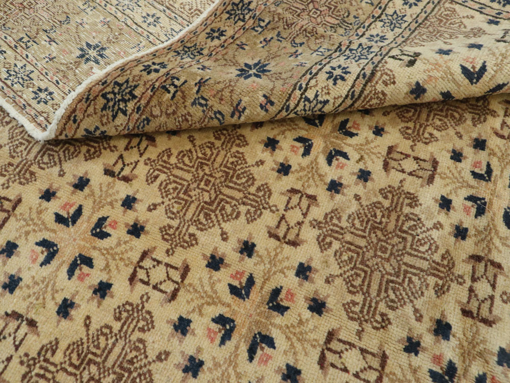 Vintage Turkish Sivas Carpet, No.14959 - Gss