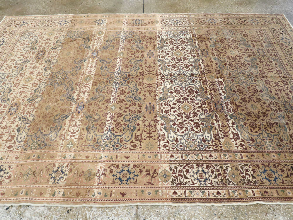 Vintage Turkish Sivas Carpet, No.14960 - Gss