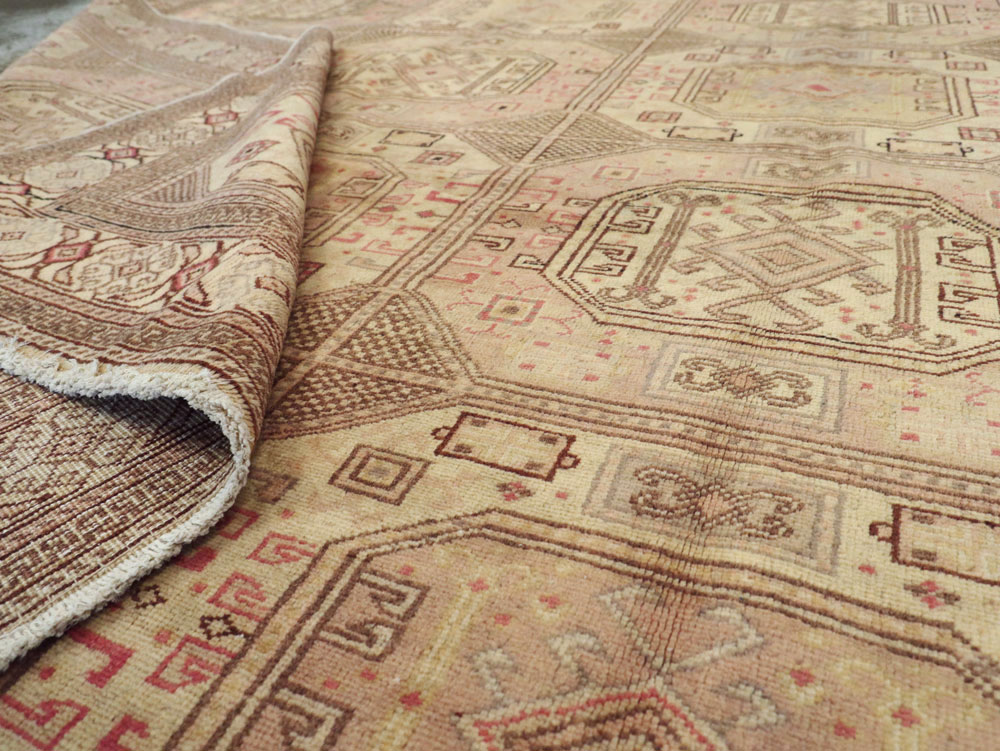 Vintage Turkish Sivas Carpet, No.14967 - Gss