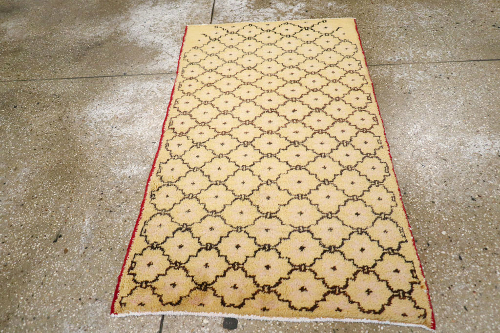 Vintage Turkish Anatolian Throw Rug, No.15028 - Gss