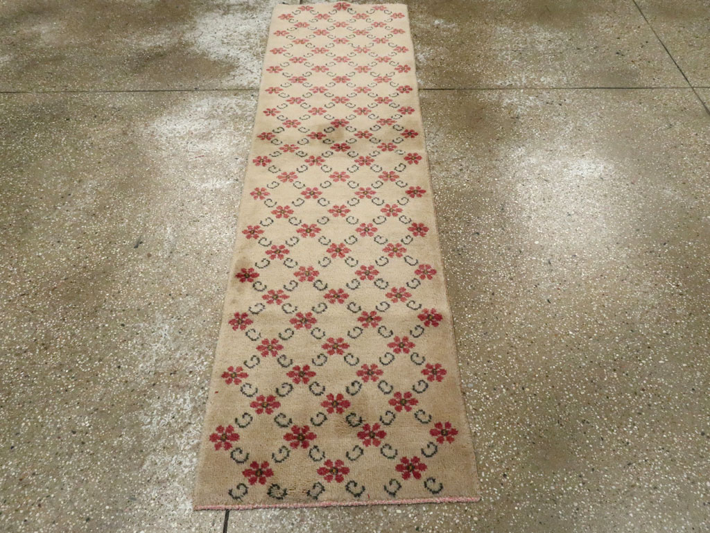Vintage Turkish Anatolian Runner, No.15032 - Gss