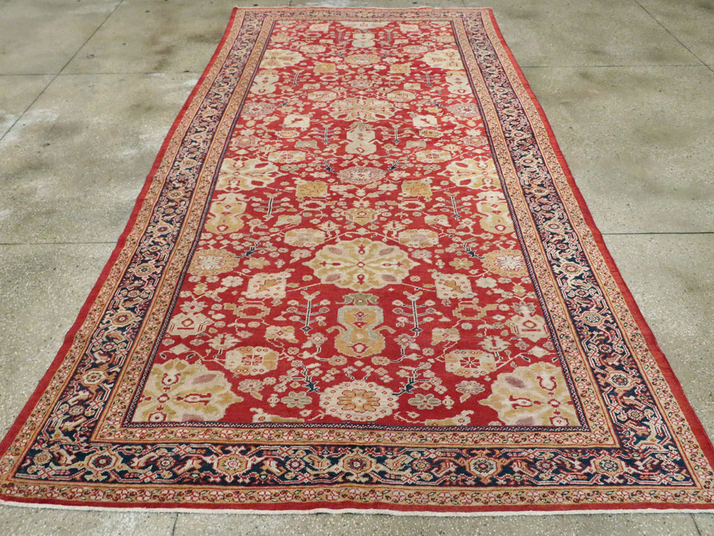 Antique Persian Sultanabad Gallery Carpet, No.15154 - Gss