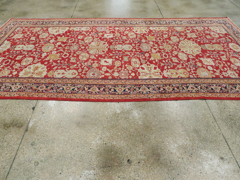 Antique Persian Sultanabad Gallery Carpet, No.15154 - Gss