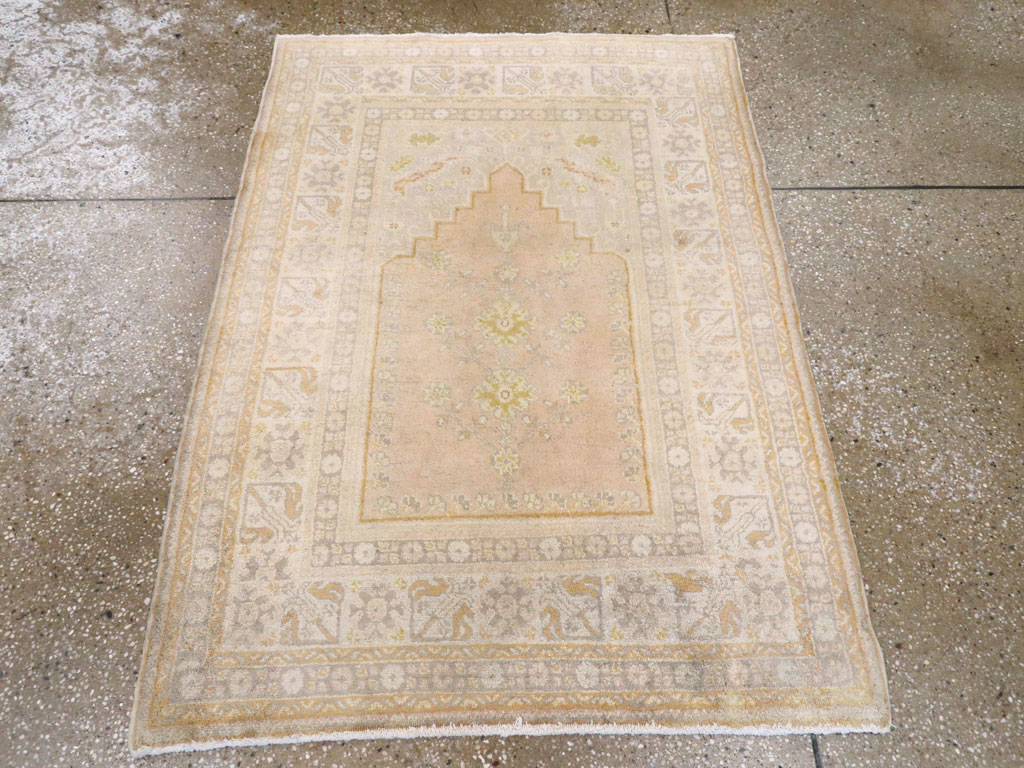 Antique Turkish Sivas Rug, No.15168 - Gss
