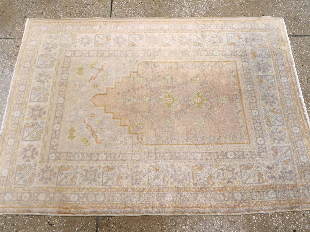 Antique Turkish Sivas Rug, No.15168 - Gss