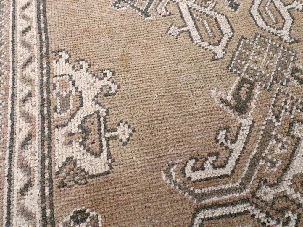 Antique Turkish Oushak Rug, No.15171 - Gss