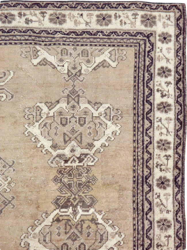 Antique Turkish Oushak Square Accent Carpet, No.15174 - Gss
