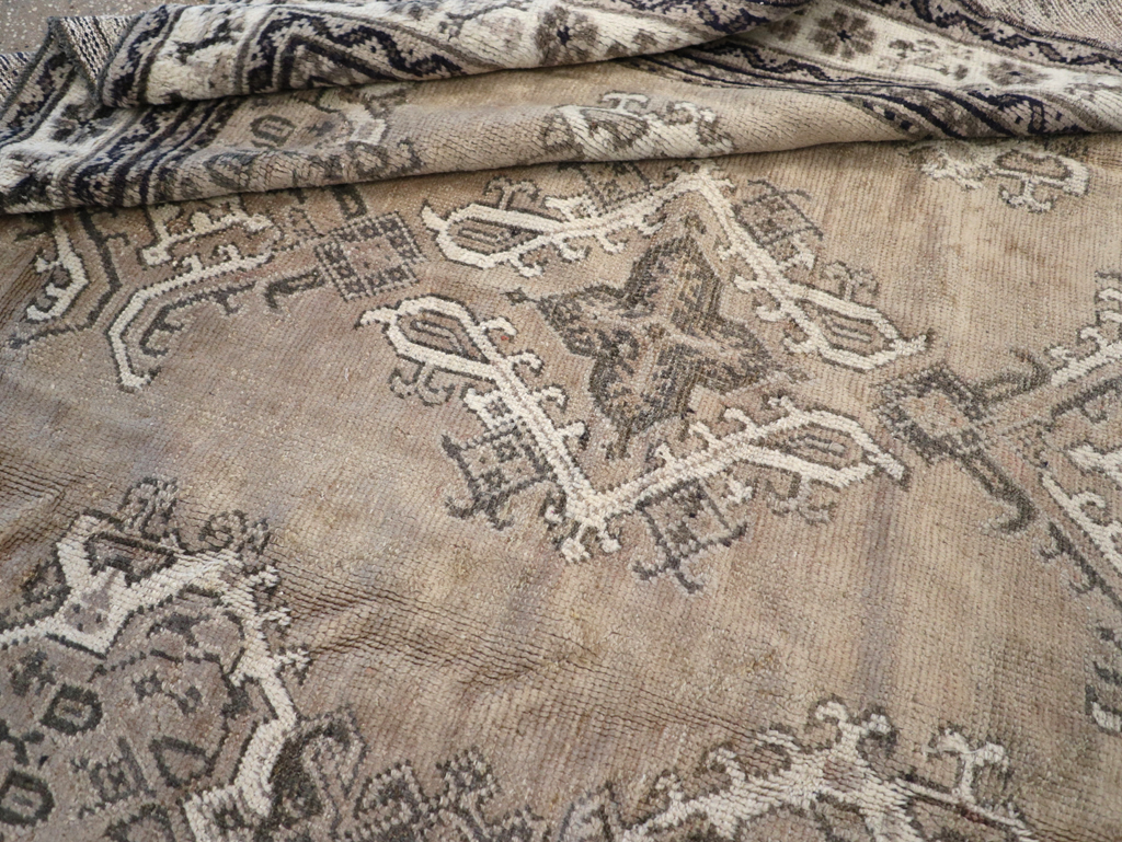 Antique Turkish Oushak Square Accent Carpet, No.15174 - Gss