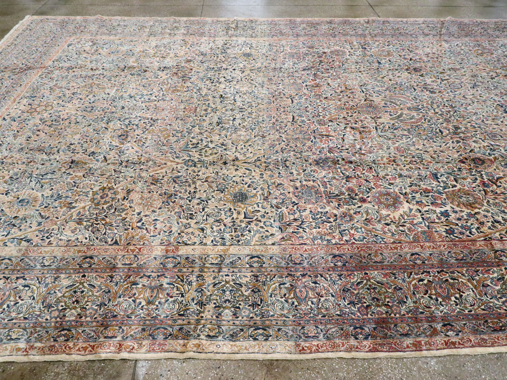 Antique Persian Lavar Kerman Carpet, No.15268 - Gss