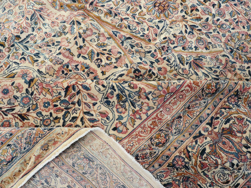 Antique Persian Lavar Kerman Carpet, No.15268 - Gss