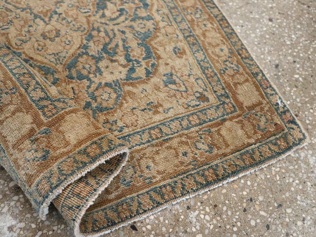 Antique Persian Mashad Throw Rug, No.15334 - Gss