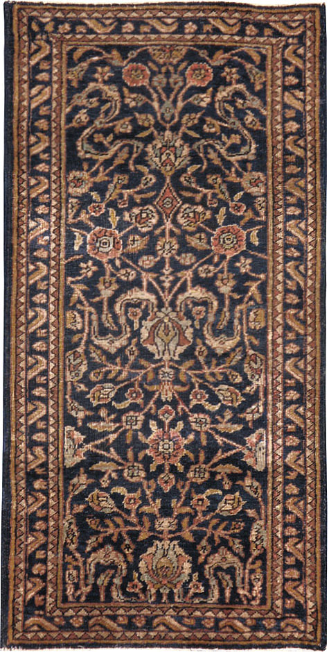 Antique Persian Mahal Rug, No.15336 - Gss
