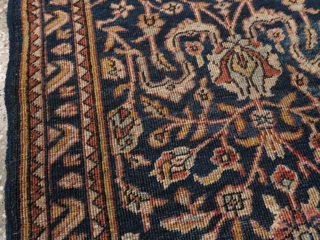 Antique Persian Mahal Rug, No.15336 - Gss