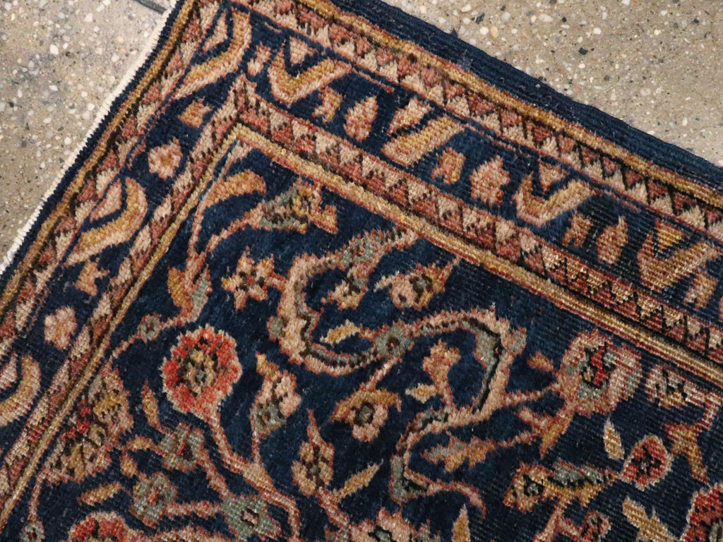 Antique Persian Mahal Rug, No.15336 - Gss