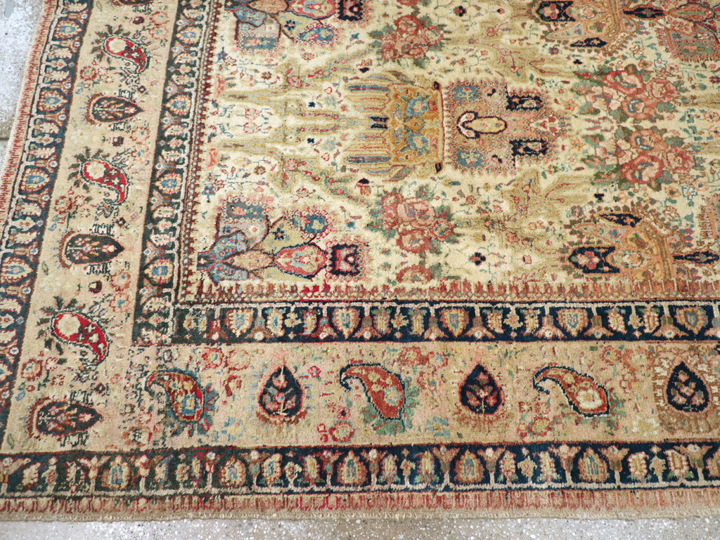 Antique Persian Tabriz Carpet, No.15341 - Gss