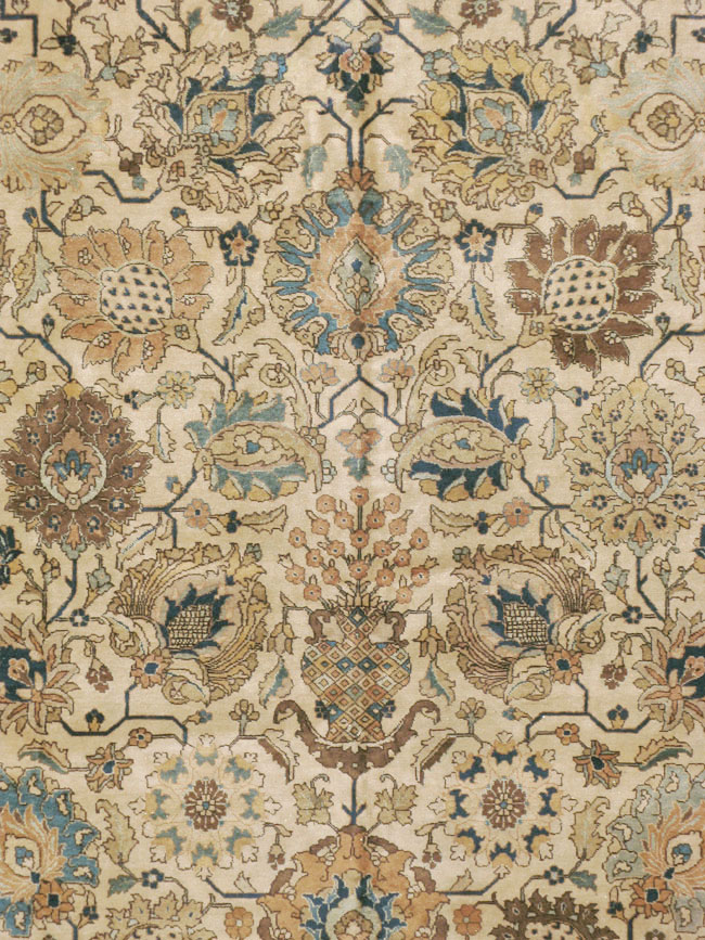 Vintage Persian Tabriz Carpet, No.15379 - Gss