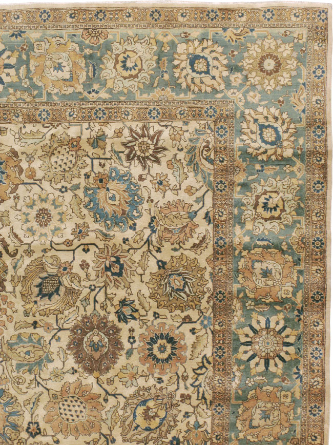 Vintage Persian Tabriz Carpet, No.15379 - Gss