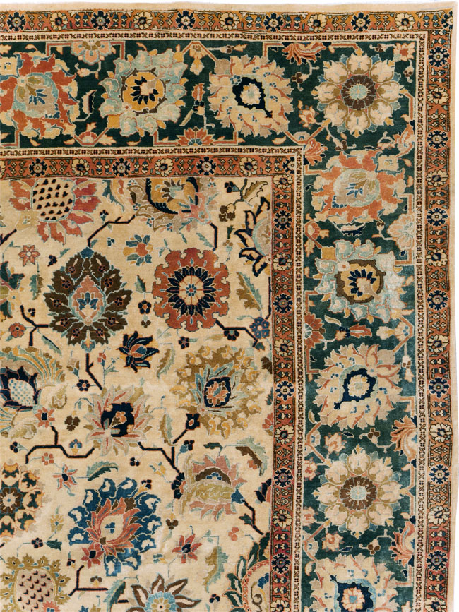 Vintage Persian Tabriz Carpet, No.15379 - Gss