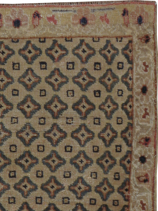 Antique Persian Tabriz Rug, No.15391 - Gss