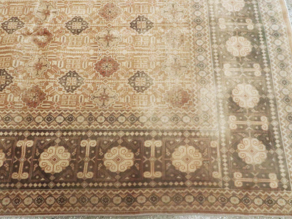 Vintage Persian Tabriz Carpet, No.15499 - Gss
