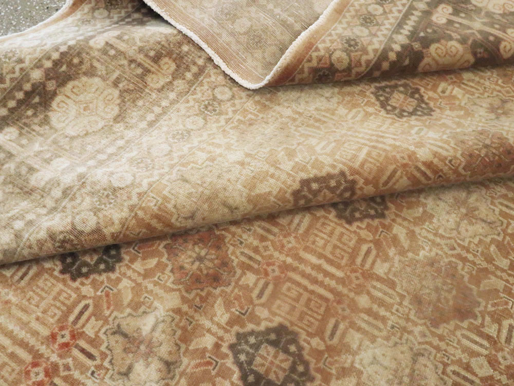 Vintage Persian Tabriz Carpet, No.15499 - Gss