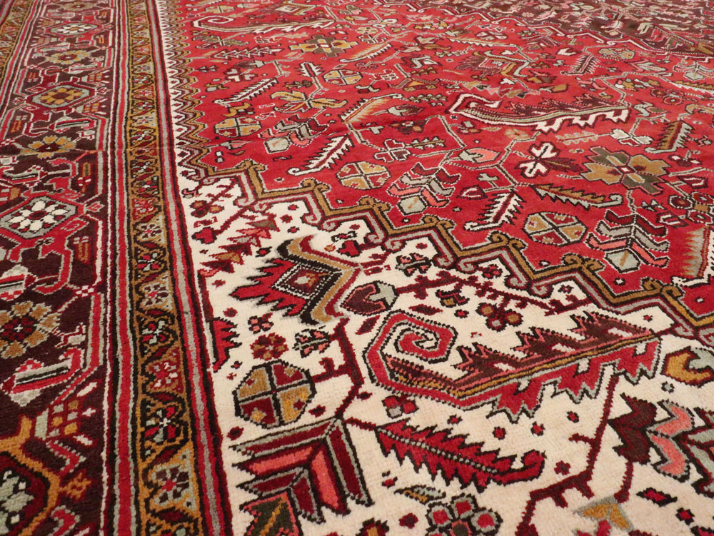 Vintage Persian Heriz Carpet, No.15530 - Gss