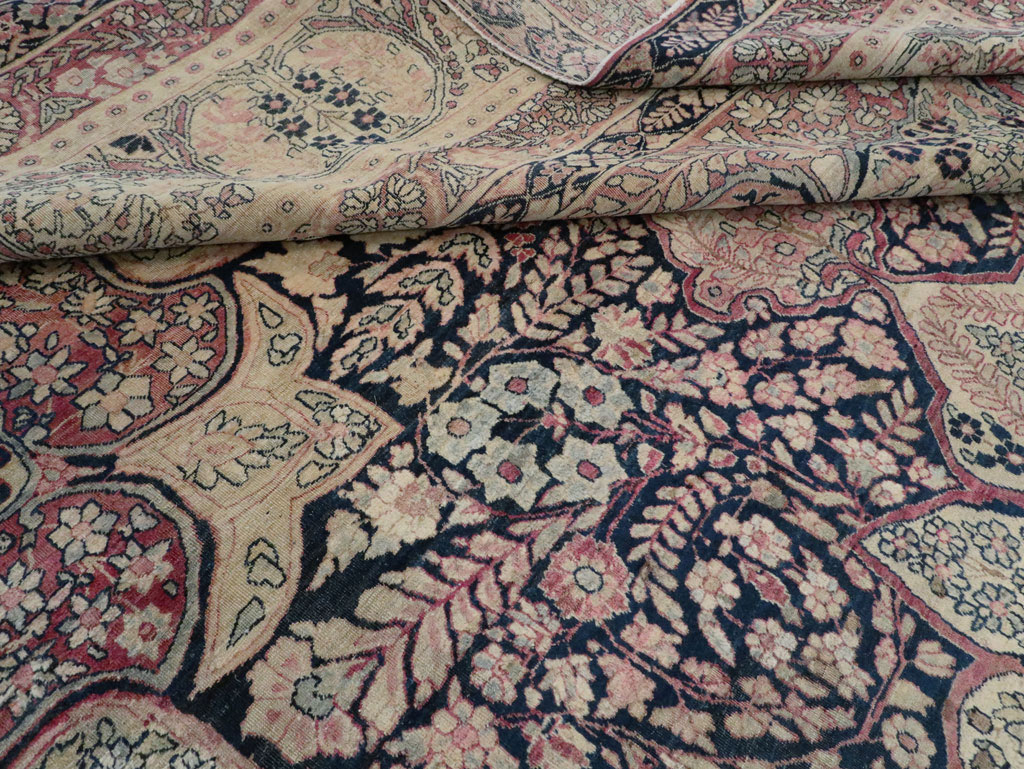 Antique Persian Lavar Kerman Carpet, No.15532 - Gss