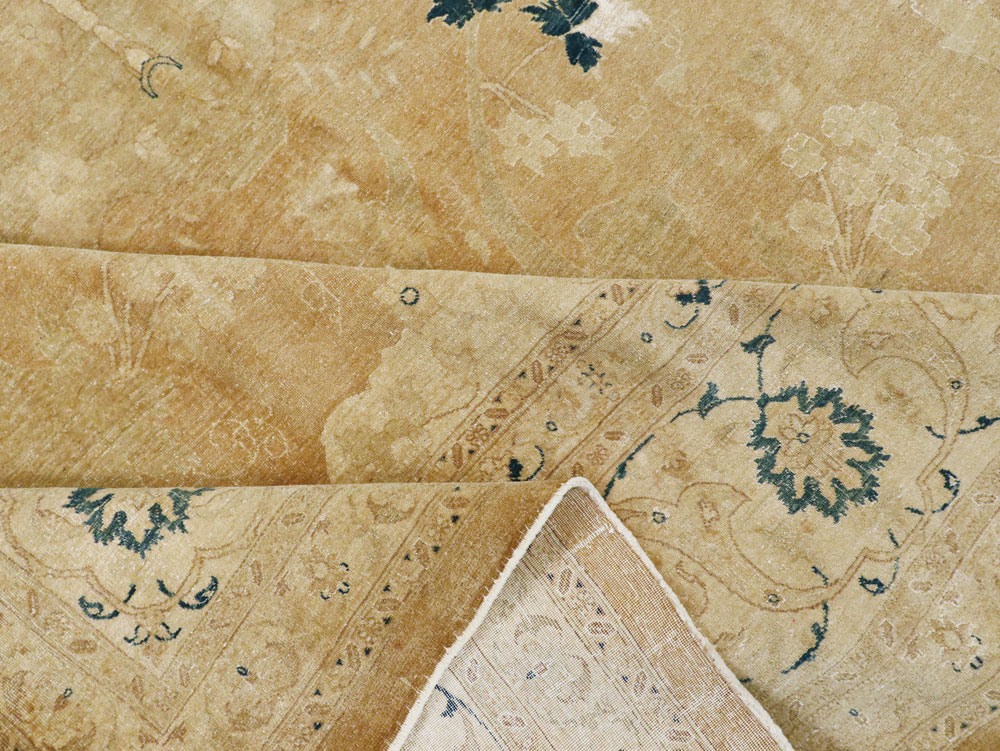 Antique Persian Tabriz Carpet, No.15593 - Gss