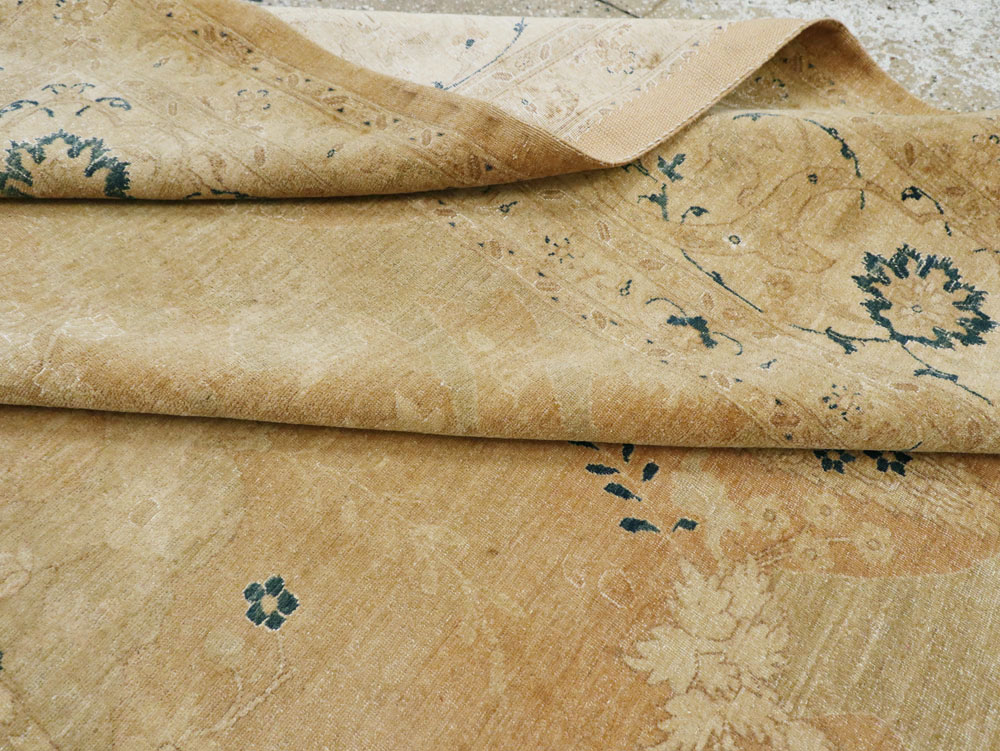 Antique Persian Tabriz Carpet, No.15593 - Gss