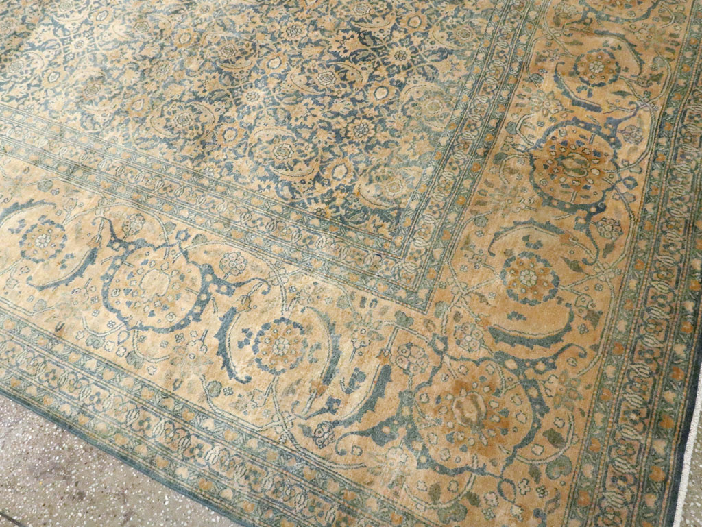 Antique Persian Tabriz Carpet, No.15604 - Gss