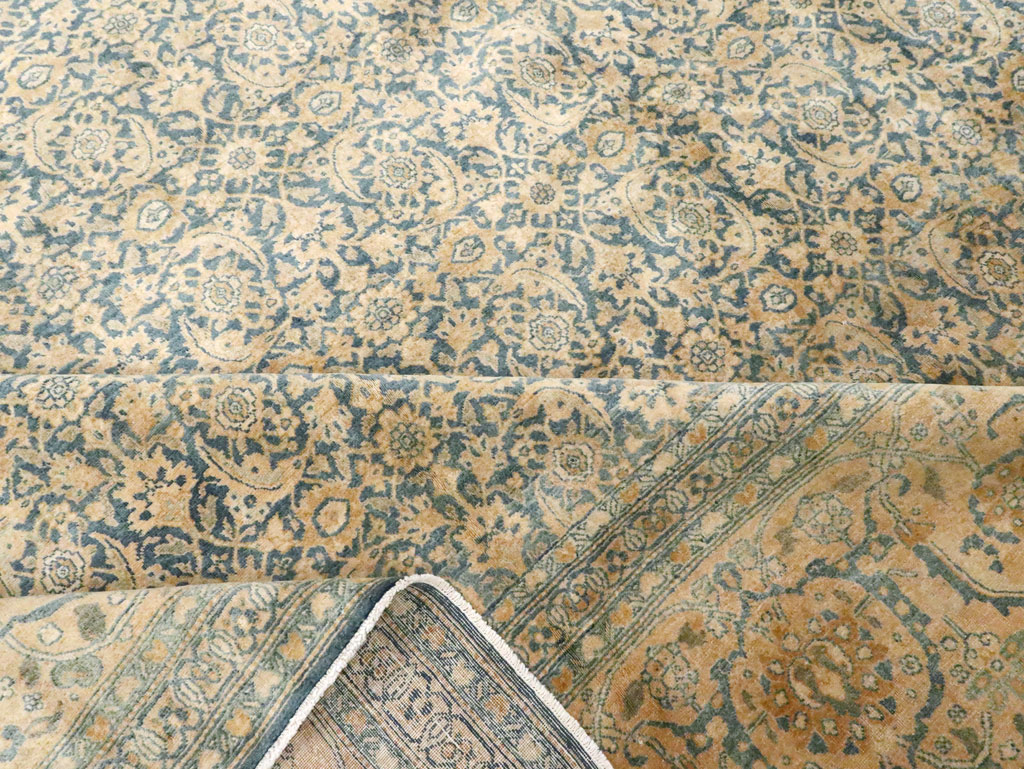 Antique Persian Tabriz Carpet, No.15604 - Gss