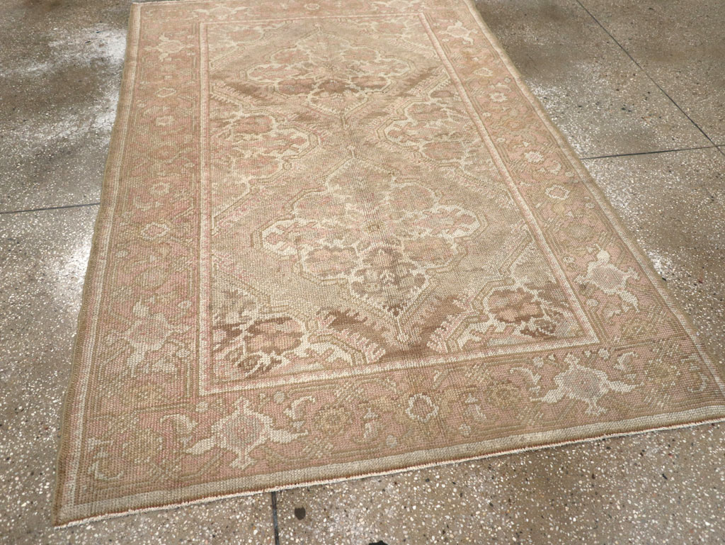 Vintage Turkish Anatolian Rug, No.15609 - Gss