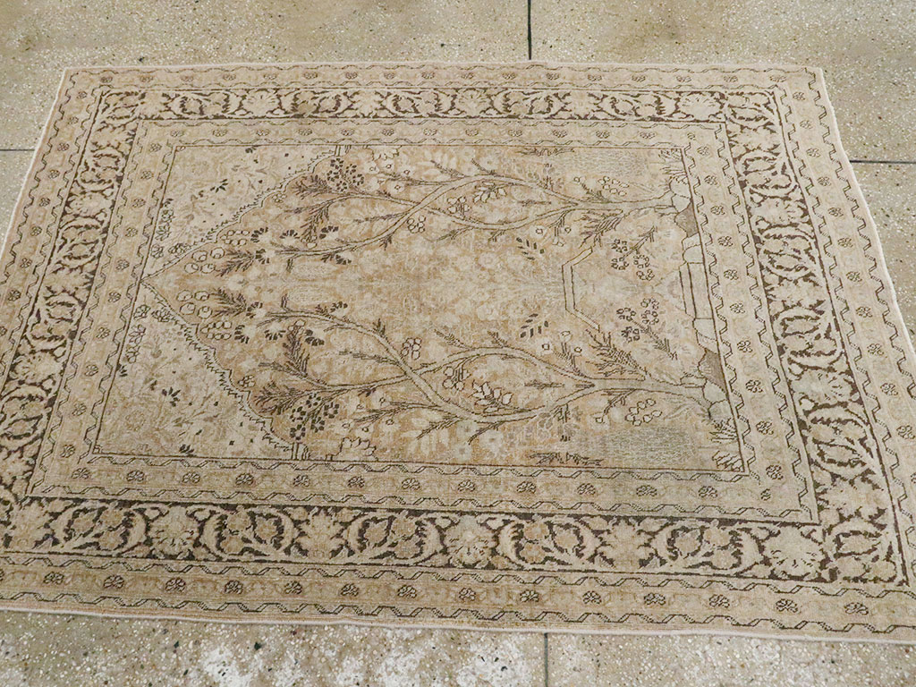 Antique Persian Tabriz Rug, No.15633 - Gss