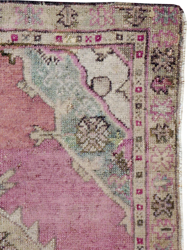 Antique Turkish Oushak Rug, No.15696 - Gss