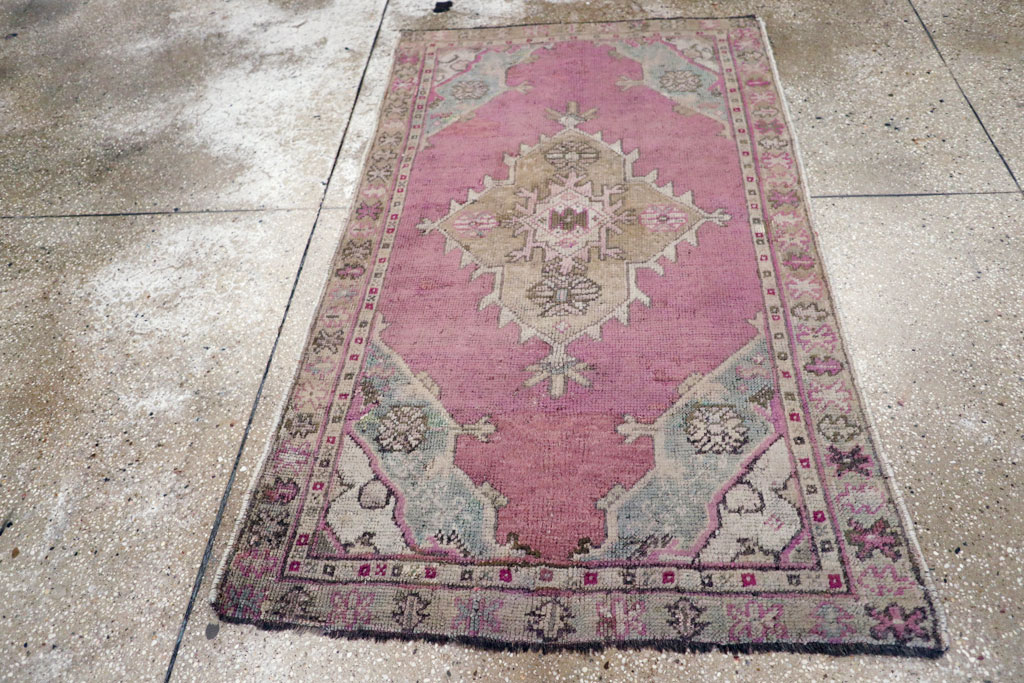 Antique Turkish Oushak Rug, No.15696 - Gss