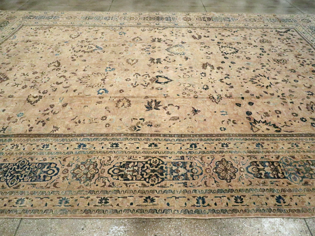 Antique Persian Mashad Carpet, No.15760 - Gss
