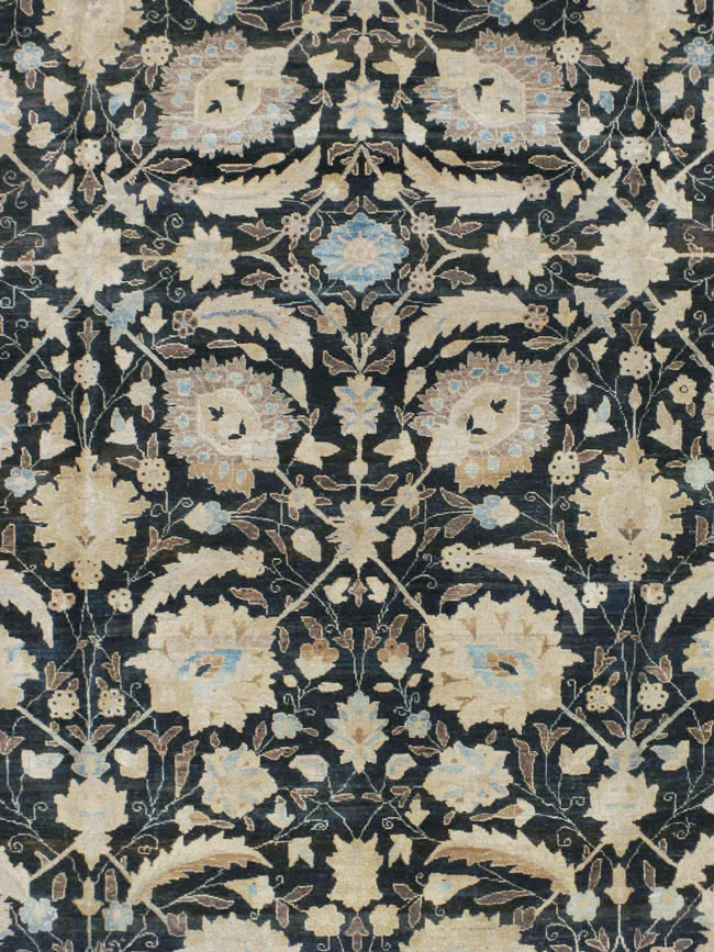 Antique Persian Tabriz Carpet, No.15777 - Gss