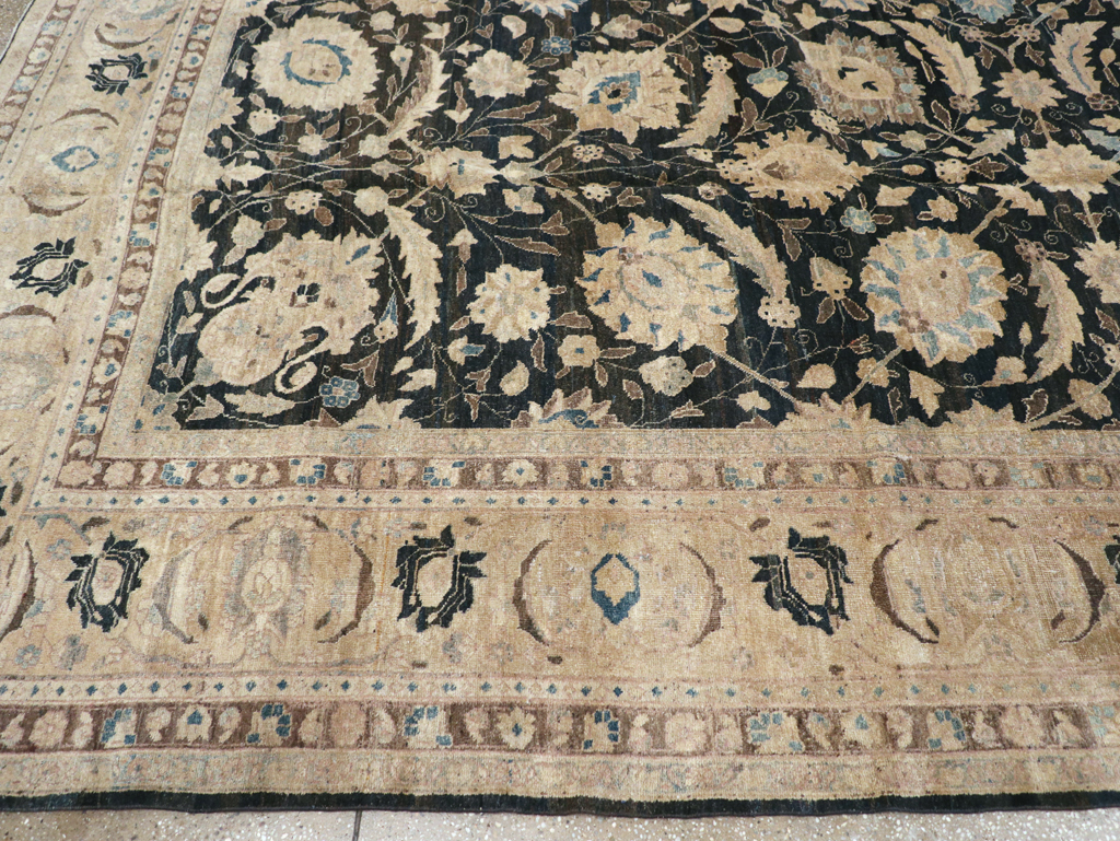 Antique Persian Tabriz Carpet, No.15777 - Gss