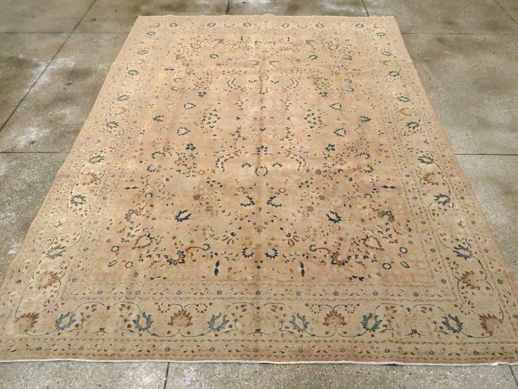 Vintage Persian Tabriz Carpet, No.15782 - Gss