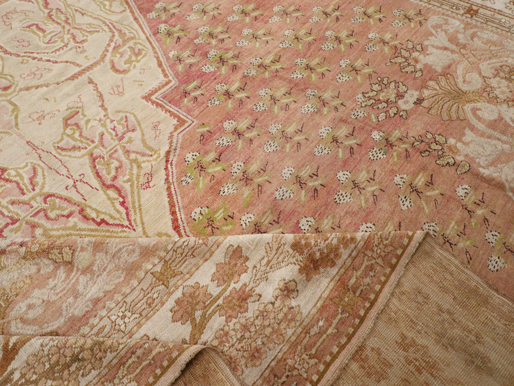 Antique Turkish Ghiordes Carpet, No.15787 - Gss