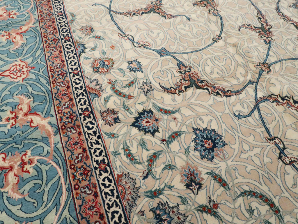 Vintage Persian Isfahan Oversize Carpet, No.15788 - Gss