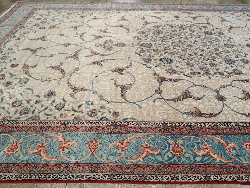 Vintage Persian Isfahan Oversize Carpet, No.15788 - Gss