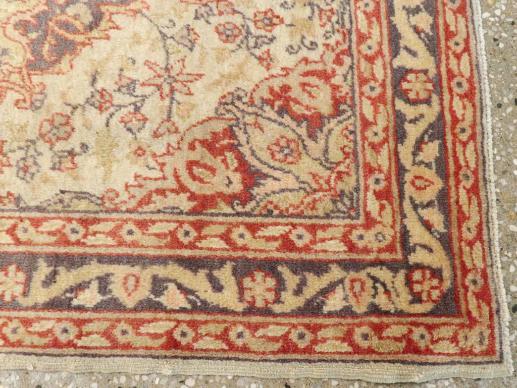 Antique Turkish Sivas Rug, No.15804 - Gss