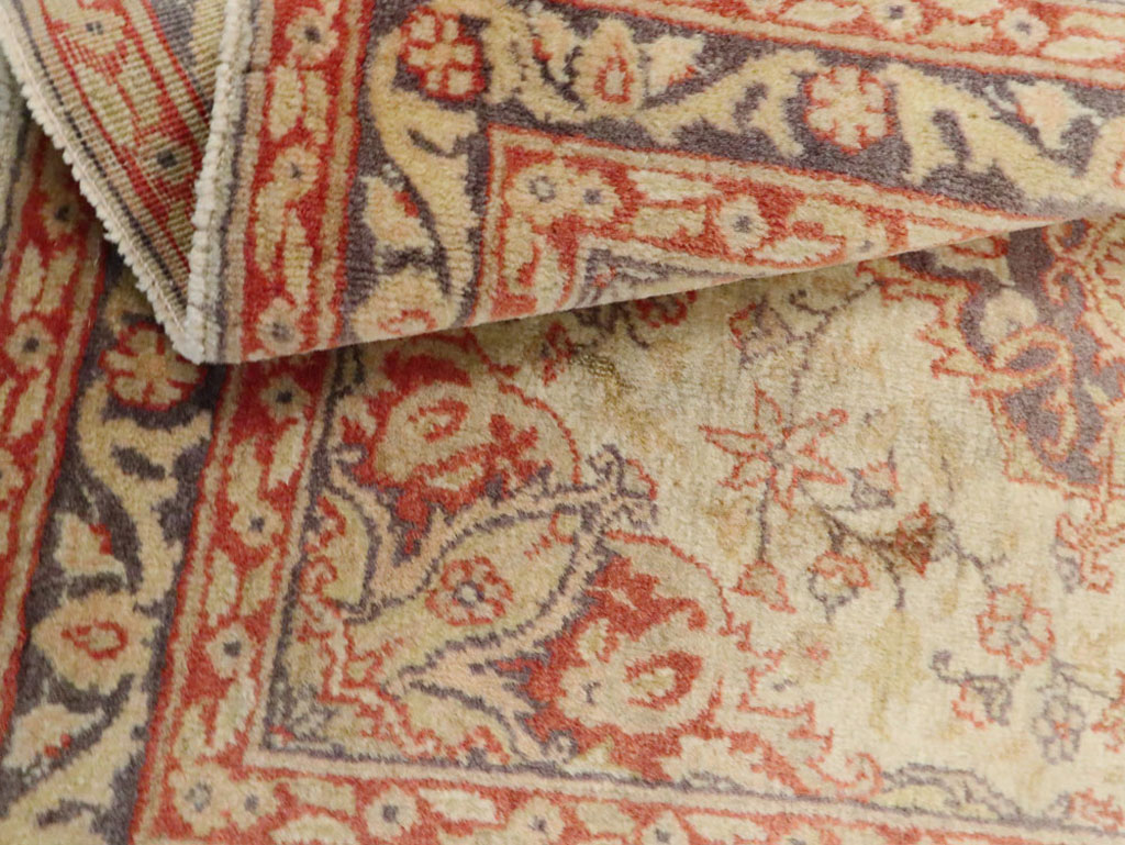 Antique Turkish Sivas Rug, No.15804 - Gss