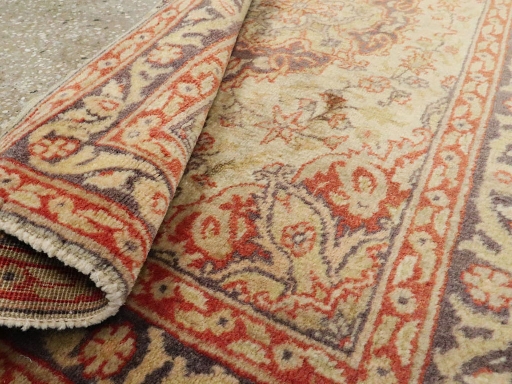 Antique Turkish Sivas Rug, No.15804 - Gss