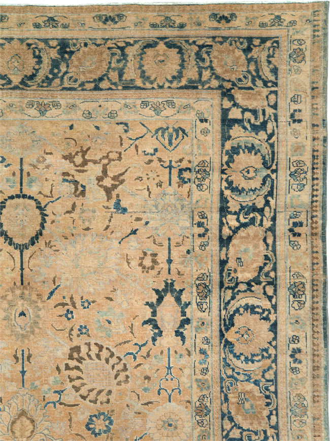 Antique Persian Tabriz Carpet, No.15810 - Gss