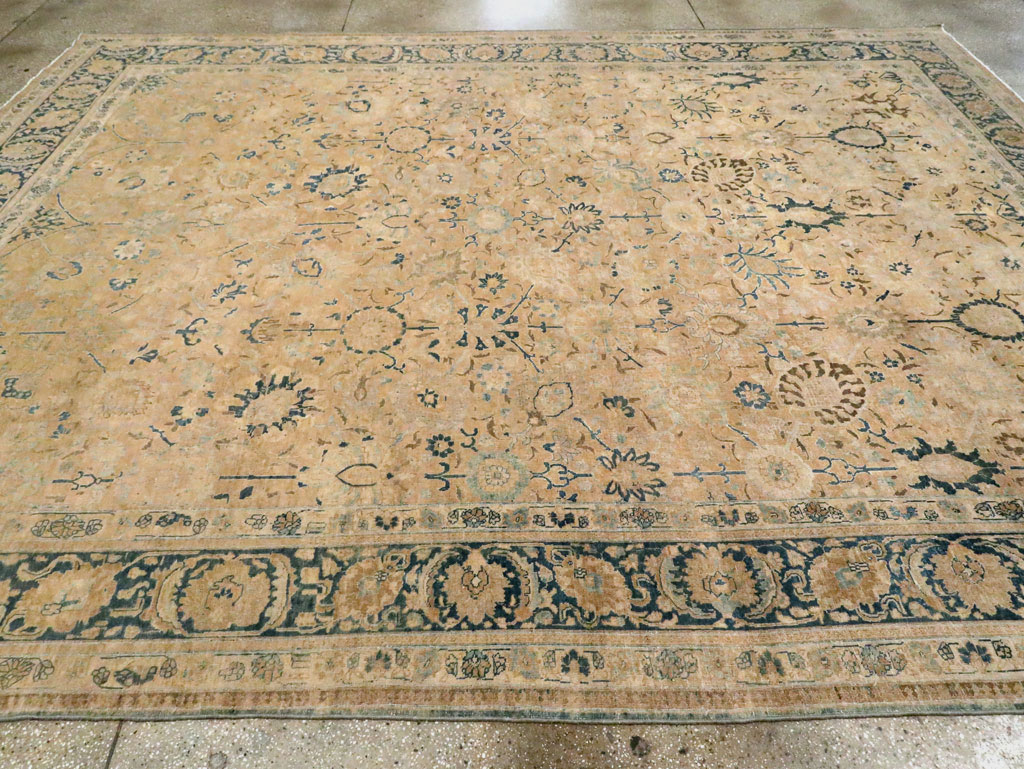 Antique Persian Tabriz Carpet, No.15810 - Gss