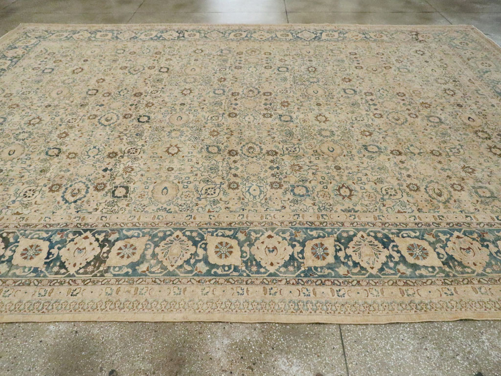 Antique Persian Tabriz Carpet, No.15811 - Gss