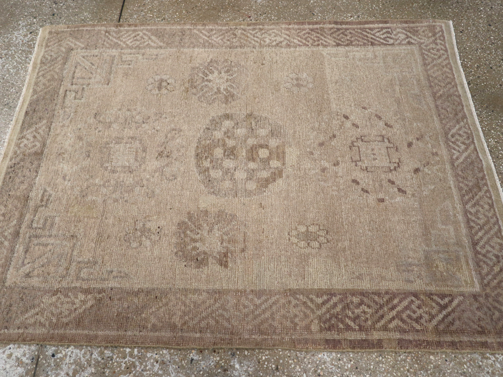 Antique East Turkestan Khotan Rug, No.15826 - Gss