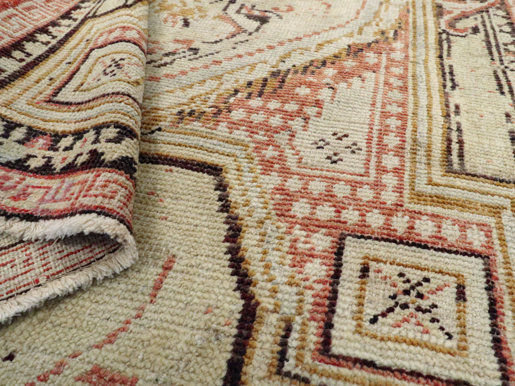 Antique Turkish Ghiordes Rug, No.15849 - Gss